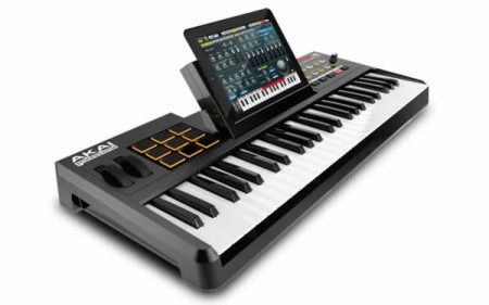 akai synthsta49