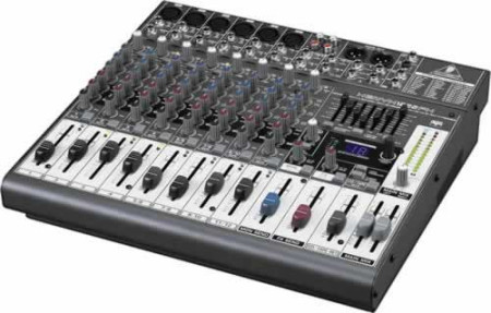 behringer 1222fx    new