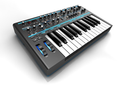 novation bassstationii
