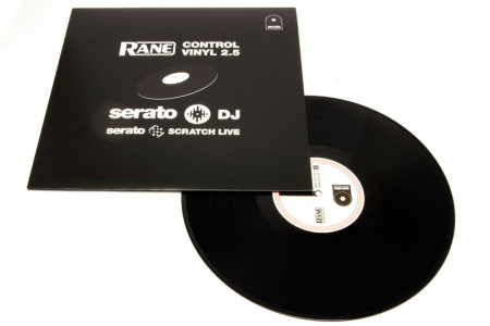 serato sslvinyl2.5-blk