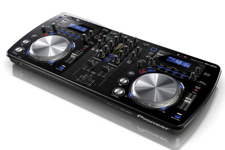 pioneer xdjaero   white