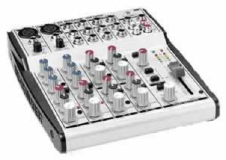 behringer ub1002    new